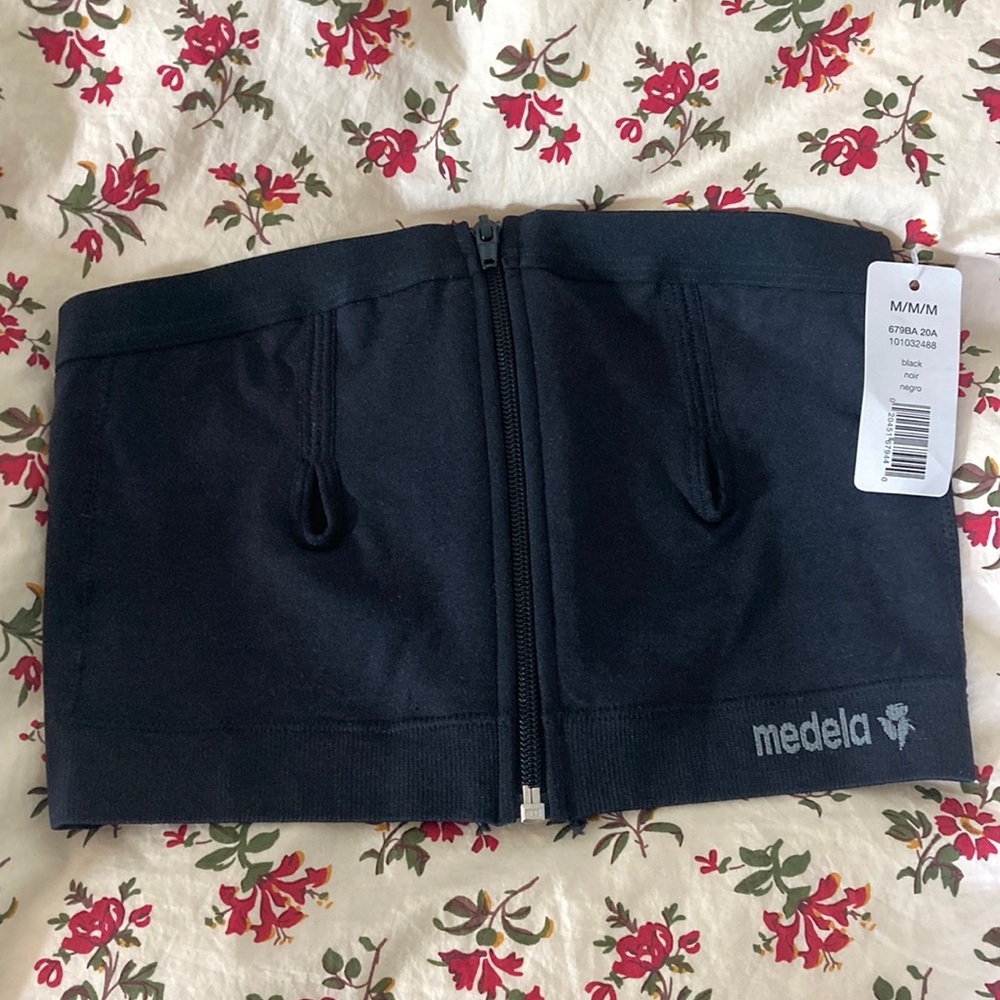 NWT Medela Pumping Bra